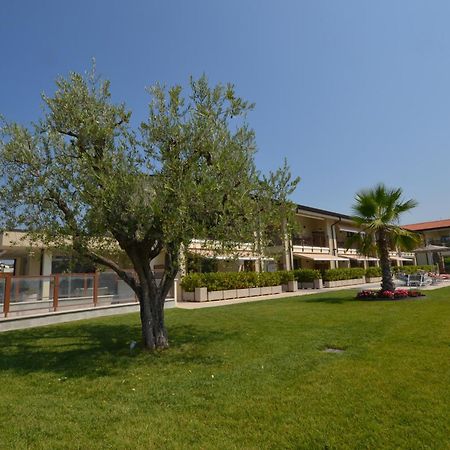 Residence La Magnolia - Aparments Lazise Exterior photo